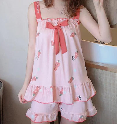 Summer Women's Cute Loose Silk Pajama Set with Winnie Bear