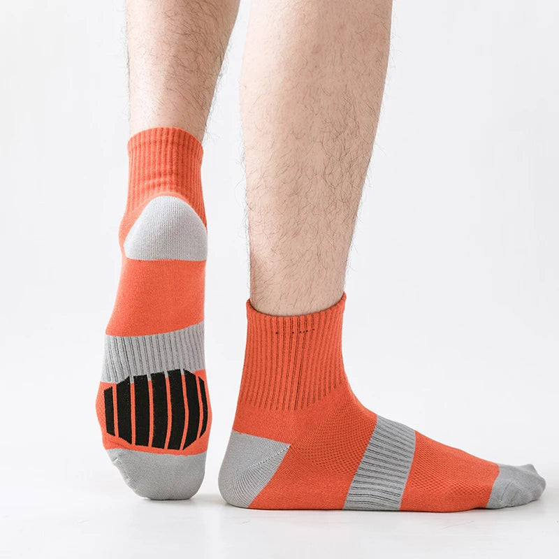 5 Paar Sport Kompressionssocken - Premium Crew Socken für Basketball Running Hiking Unisex